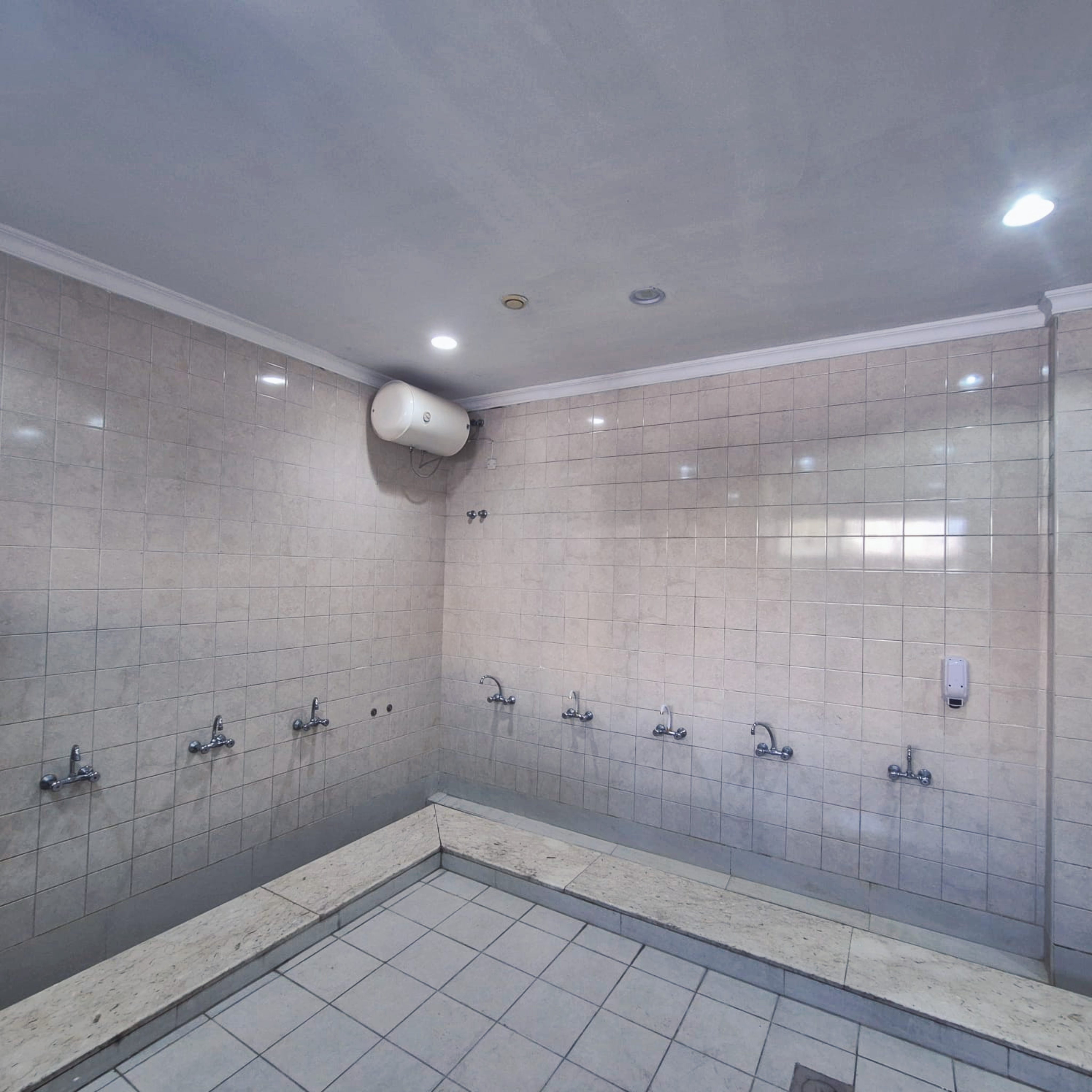 صورة داخلية 1 لمسجد نورة سعد العبيد